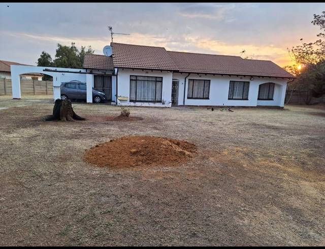 3 BEDROOM HOUSE FOR SALE IN KLIPRIVIER